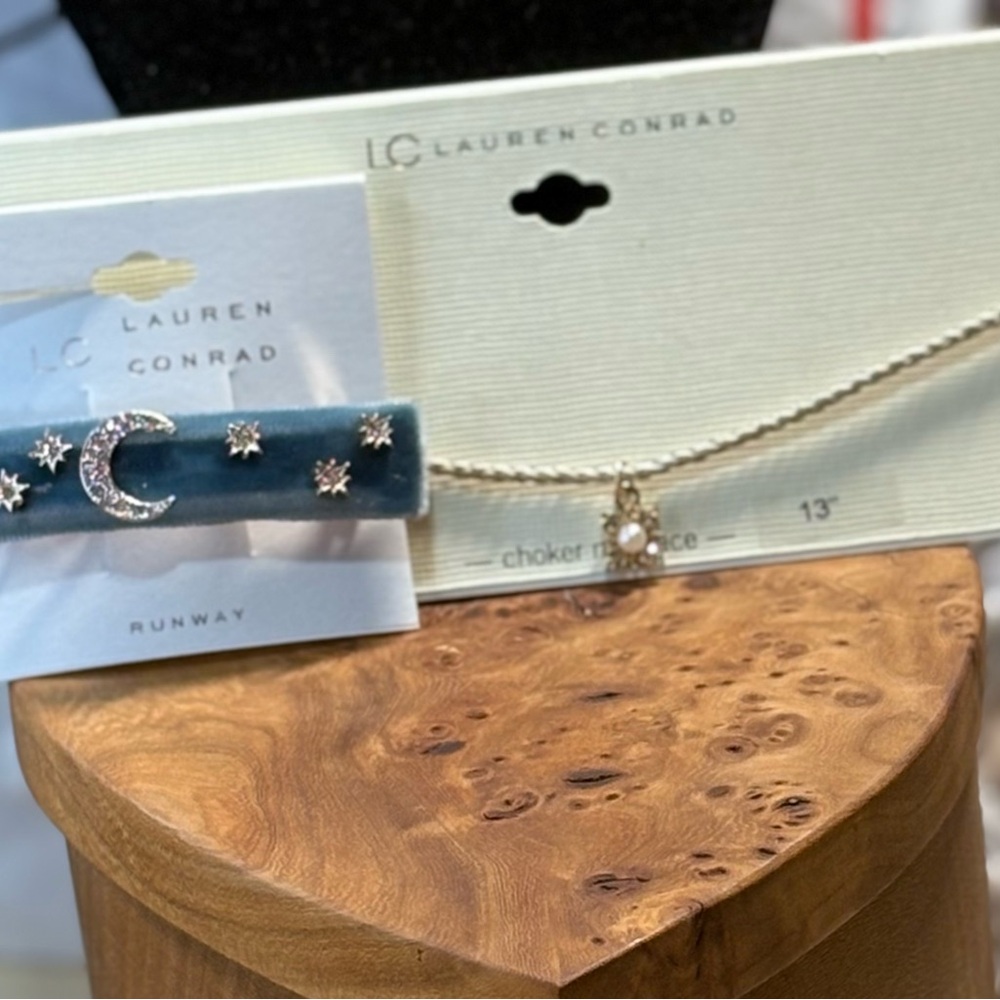 LC Lauren Conrad Gold Choker Necklace with Star & Moon Hair Clip